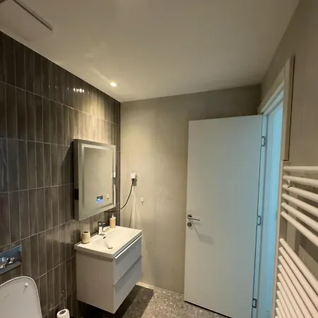 Na Vodi Vsle Apartamento *